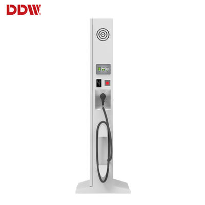 65 inç Lcd Fhd Özelleştirilmiş Self Servis Kiosk Otobüs / Araba Toplu Şarj İstasyonları DDW-AD6501S