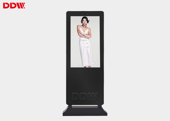 2000 Nits 55 "Yeryüzü Kalkan Dışarı Dijital İşaret Kiosku Fan Soğutma Sistemiyle